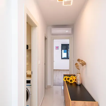 Centre Luxury