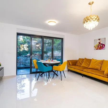 Apartment Centre Luxury *