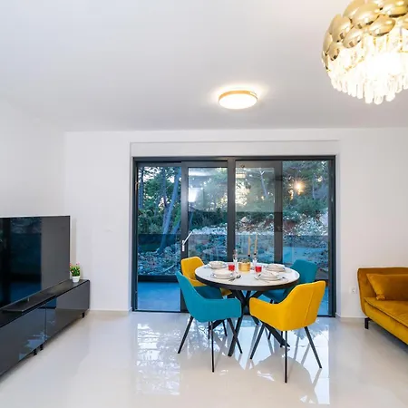 Centre Luxury Apartamento Cavtat